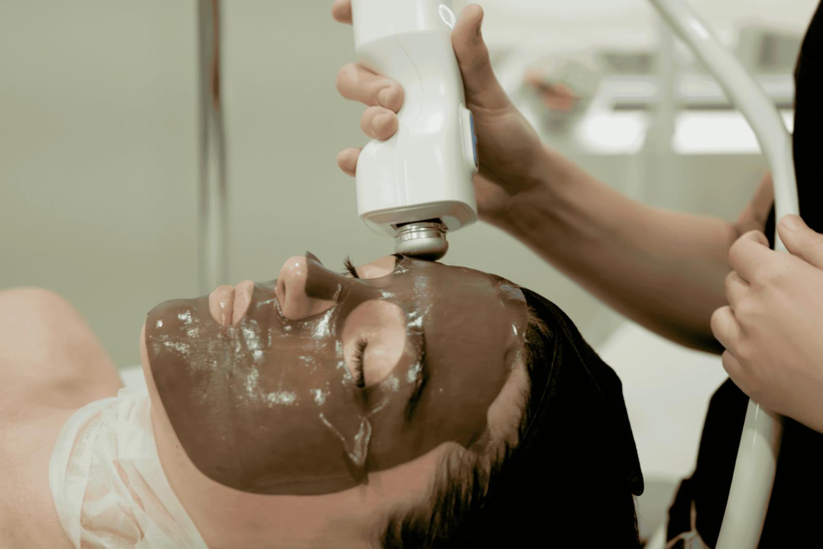 Labor Day Recovery: Post-Summer Skin & Body Care